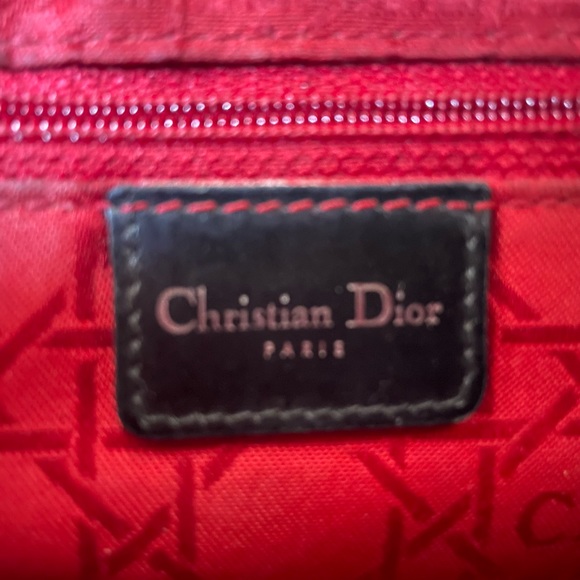 Christian Dior Medium Lady Bag w/ Strap & dust bag - Picture 4 of 15